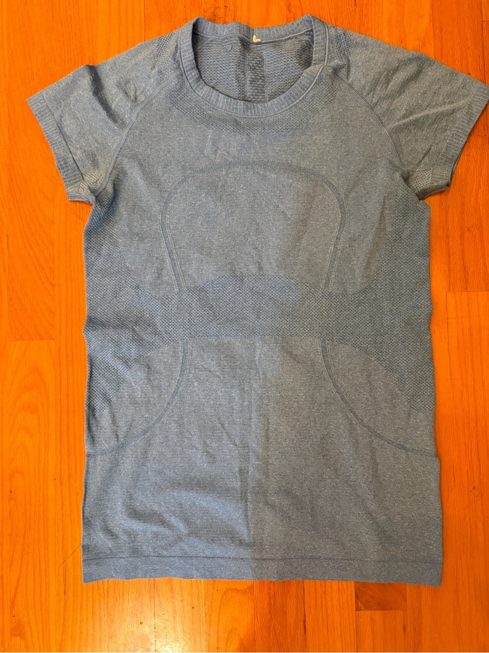lululemon athletica Short Sleeve Seamless Top in Heather Blue